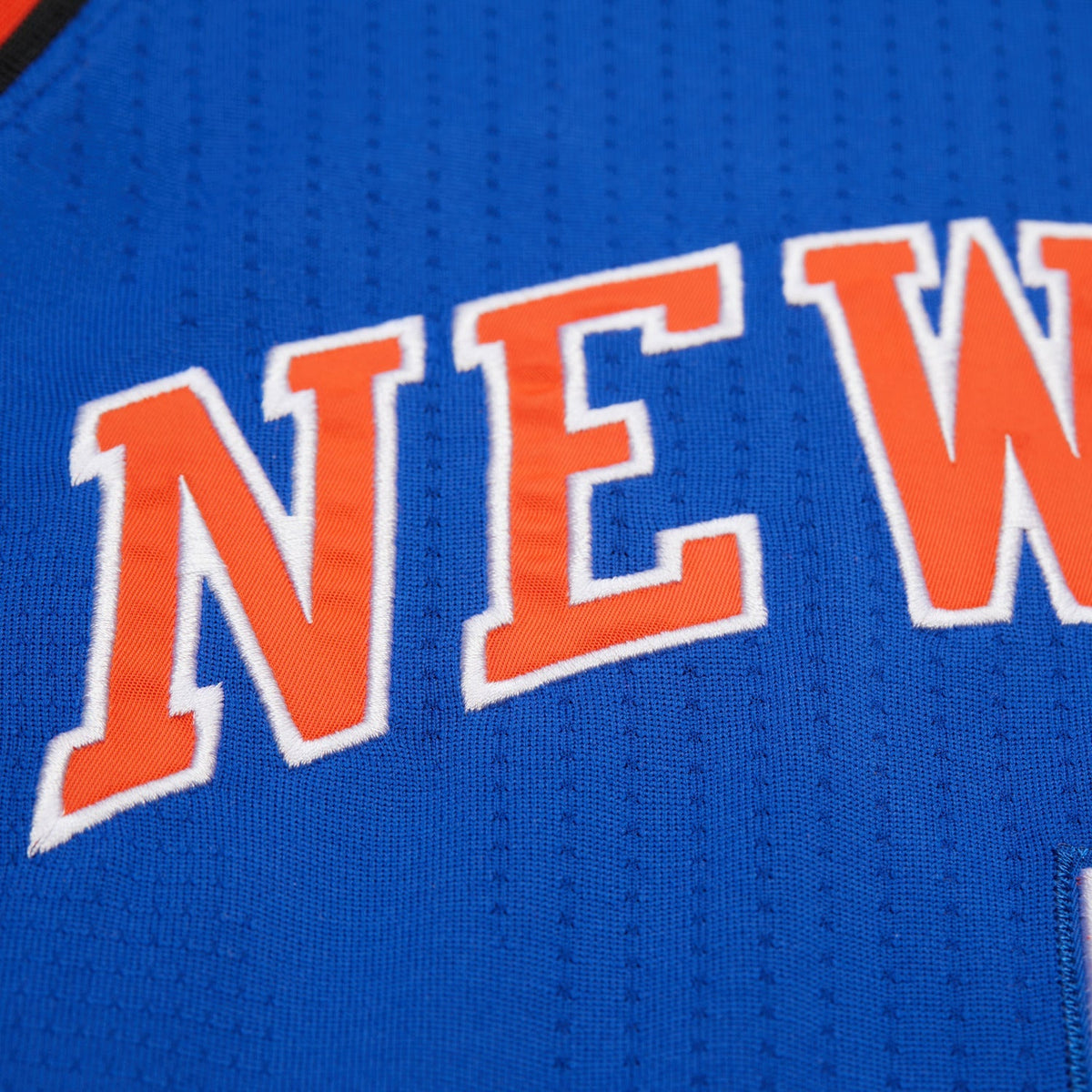 Mitchell & Ness Knicks Carmelo Anthony 2010 Jersey